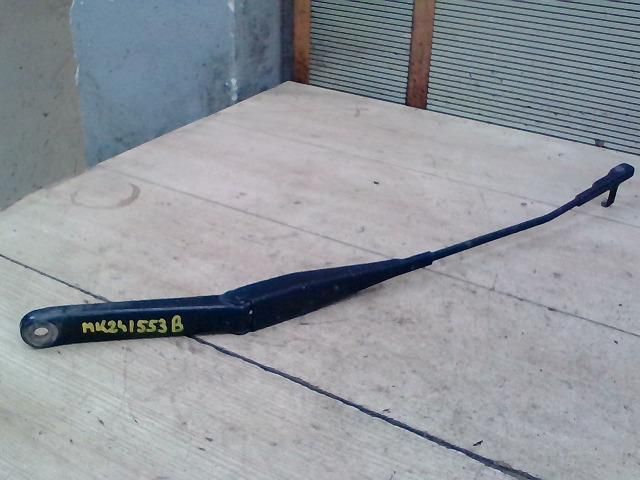 bontott FORD FOCUS II Bal első Ablaktörlő Kar