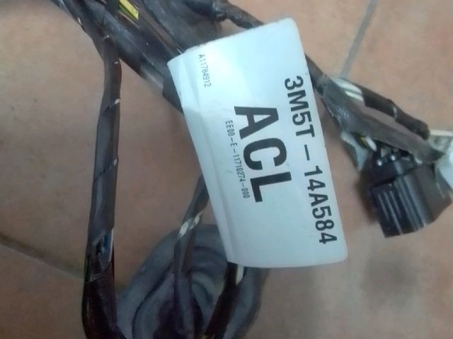 bontott FORD FOCUS II Bal első Ajtó Kábelköteg