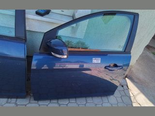 bontott FORD FOCUS II Bal első Ajtó (Részeivel)