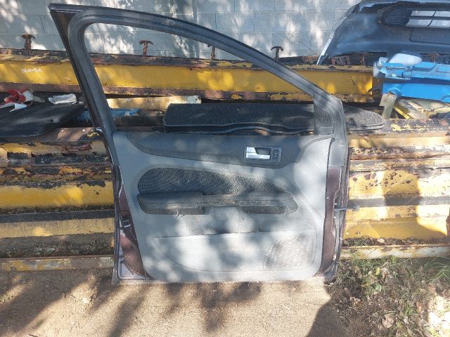 bontott FORD FOCUS II Bal első Ajtó (Részeivel)