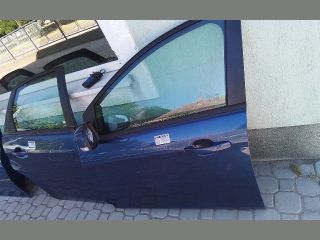 bontott FORD FOCUS II Bal első Ajtó (Részeivel)