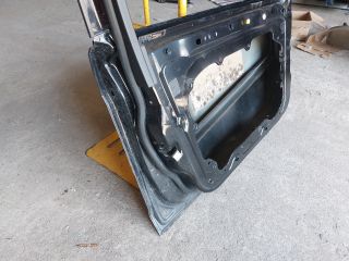 bontott FORD FOCUS II Bal első Ajtó (Üres lemez)