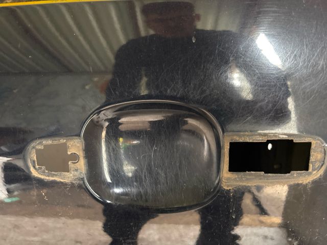 bontott FORD FOCUS II Bal első Ajtó (Üres lemez)