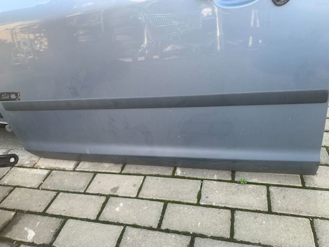 bontott FORD FOCUS II Bal első Ajtó (Üres lemez)