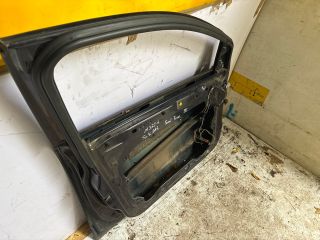 bontott FORD FOCUS II Bal első Ajtó (Üres lemez)