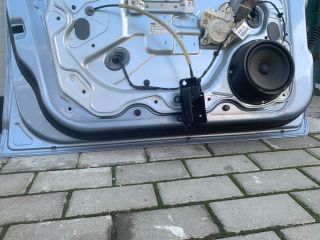 bontott FORD FOCUS II Bal első Ajtó (Üres lemez)