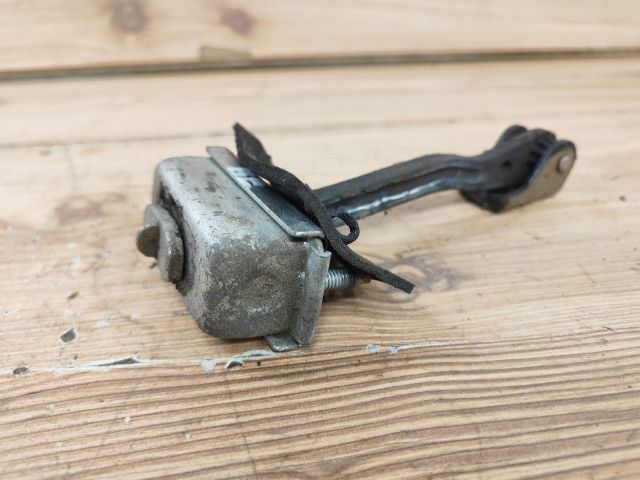 bontott FORD FOCUS II Bal első Ajtóhatároló