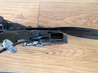 bontott FORD FOCUS II Bal első Ajtózár