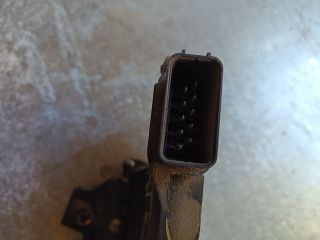 bontott FORD FOCUS II Bal első Ajtózár