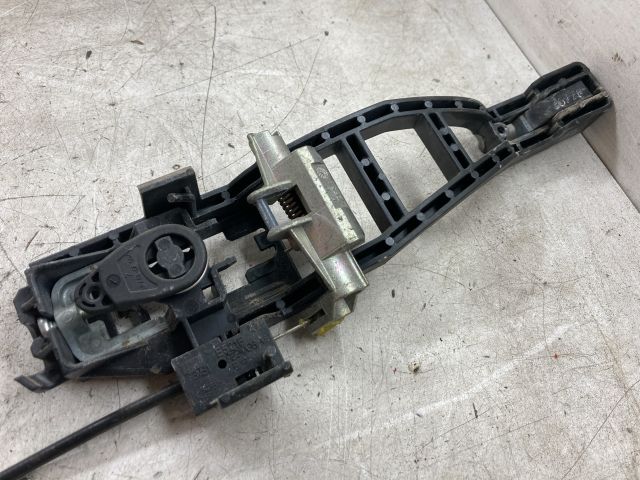 bontott FORD FOCUS II Bal első Ajtózár