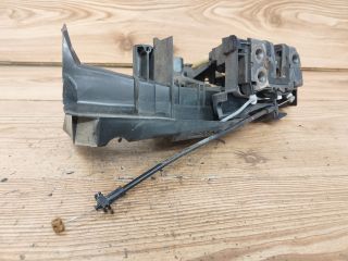 bontott FORD FOCUS II Bal első Ajtózár