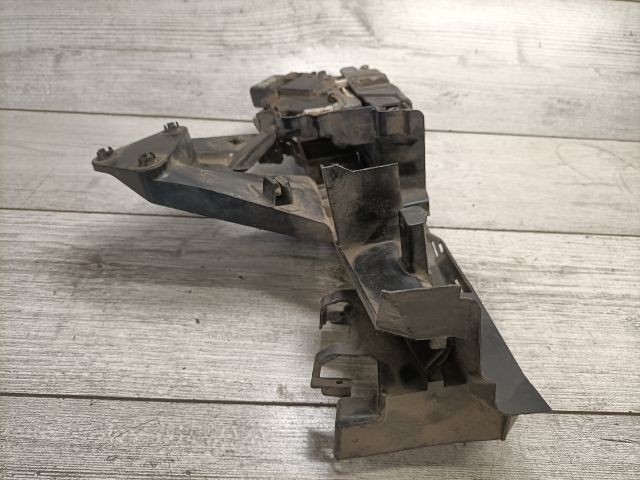 bontott FORD FOCUS II Bal első Ajtózár