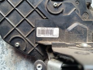 bontott FORD FOCUS II Bal első Ajtózár