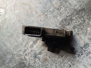 bontott FORD FOCUS II Bal első Ajtózár