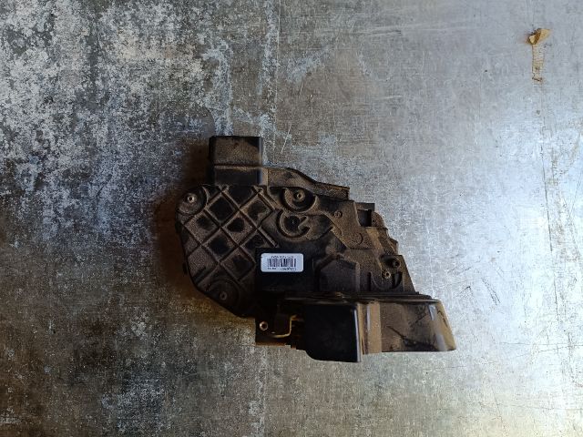 bontott FORD FOCUS II Bal első Ajtózár