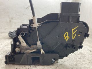 bontott FORD FOCUS II Bal első Ajtózár