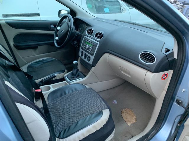 bontott FORD FOCUS II Bal első Ajtózár