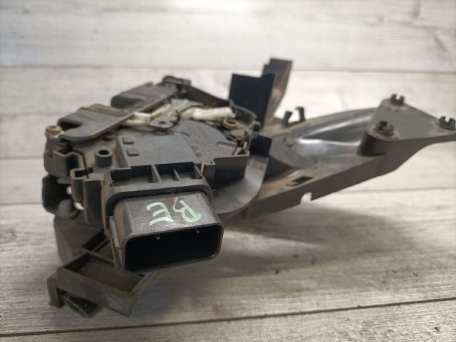 bontott FORD FOCUS II Bal első Ajtózár