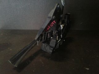 bontott FORD FOCUS II Bal első Ajtózár