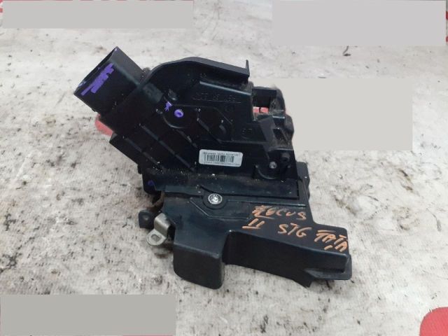 bontott FORD FOCUS II Bal első Ajtózár