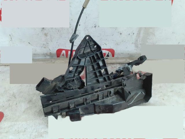 bontott FORD FOCUS II Bal első Ajtózár