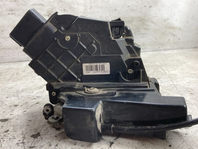 bontott FORD FOCUS II Bal első Ajtózár