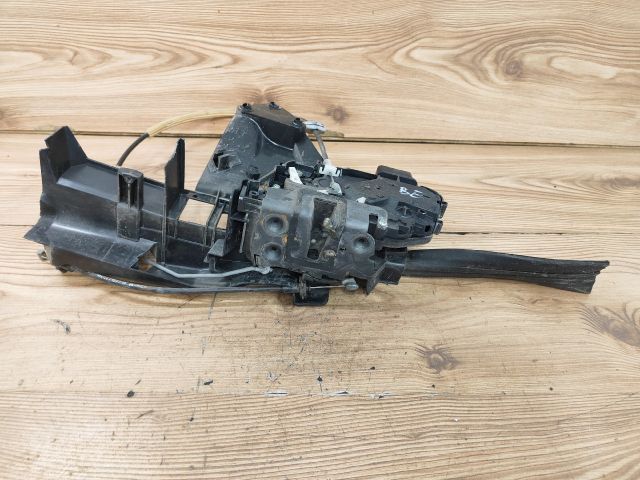 bontott FORD FOCUS II Bal első Ajtózár