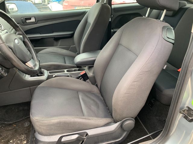 bontott FORD FOCUS II Bal első Belső Kilincs