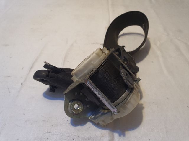 bontott FORD FOCUS II Bal első Biztonsági Öv