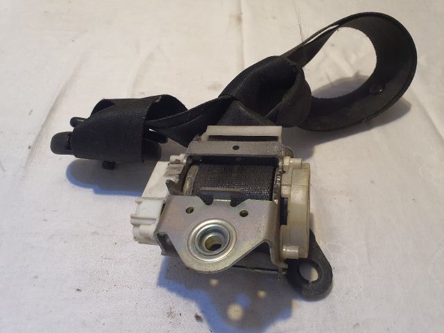 bontott FORD FOCUS II Bal első Biztonsági Öv