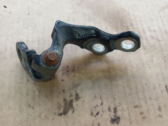 bontott FORD FOCUS II Bal első Felső Zsanér