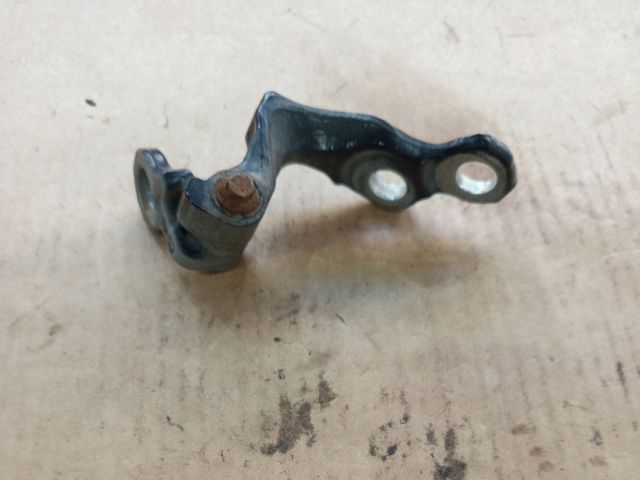 bontott FORD FOCUS II Bal első Felső Zsanér