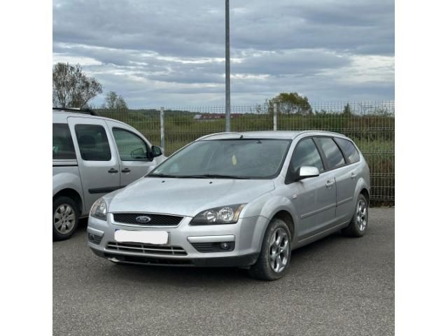 bontott FORD FOCUS II Bal első Gumikéder