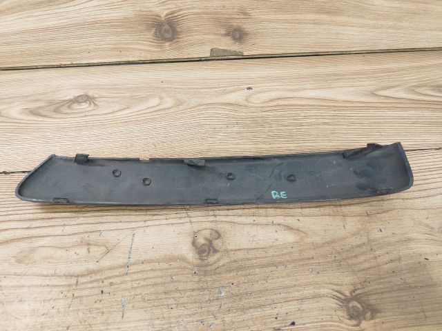 bontott FORD FOCUS II Bal első Lökhárító Díszléc