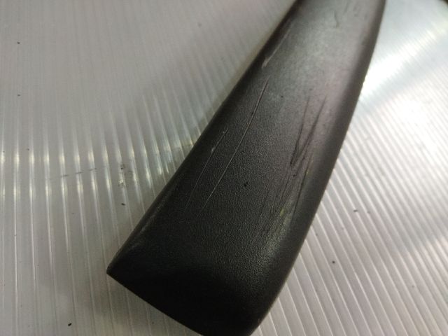 bontott FORD FOCUS II Bal első Lökhárító Díszléc