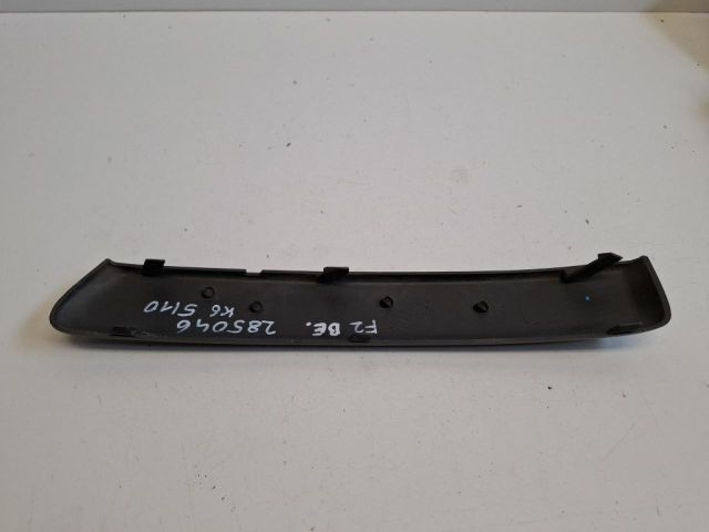 bontott FORD FOCUS II Bal első Lökhárító Díszléc