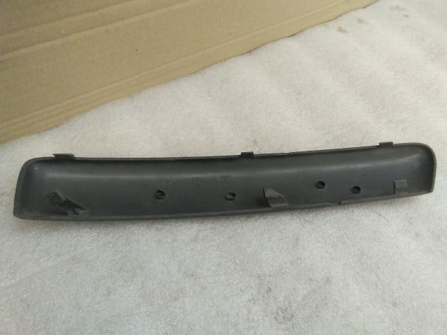 bontott FORD FOCUS II Bal első Lökhárító Díszléc