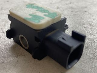 bontott FORD FOCUS II Bal első Oldal Ütközés Érzékelő