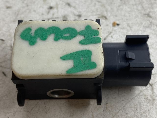 bontott FORD FOCUS II Bal első Oldal Ütközés Érzékelő