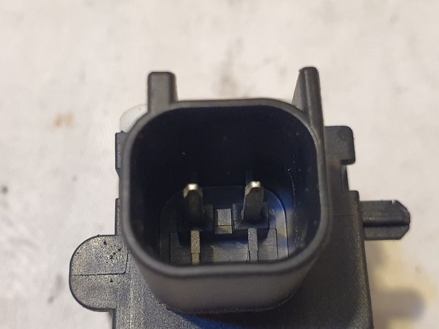 bontott FORD FOCUS II Bal első Oldal Ütközés Érzékelő