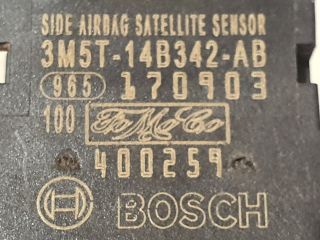 bontott FORD FOCUS II Bal első Oldal Ütközés Érzékelő