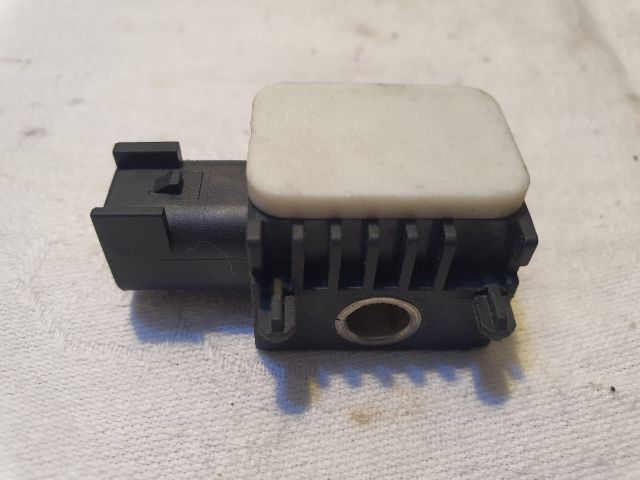 bontott FORD FOCUS II Bal első Oldal Ütközés Érzékelő