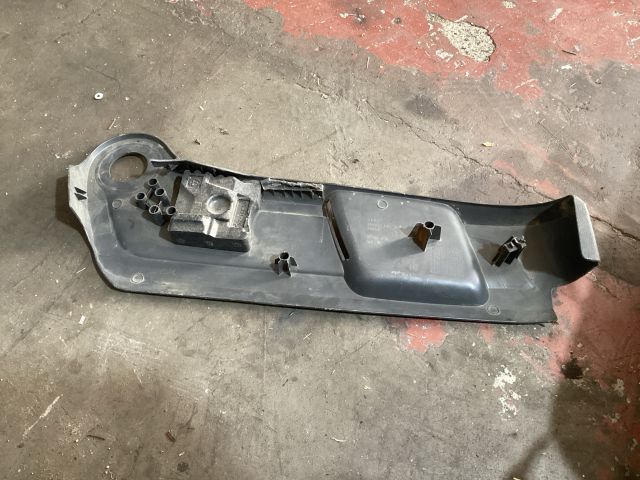 bontott FORD FOCUS II Bal első Ülés Kárpit