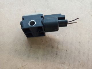 bontott FORD FOCUS II Bal első Ütközés Érzékelő (Homlokfalon)