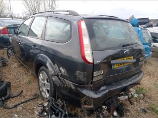 bontott FORD FOCUS II Bal első Vízlehúzó Gumicsík