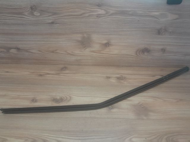 bontott FORD FOCUS II Bal első Vízlehúzó Gumicsík