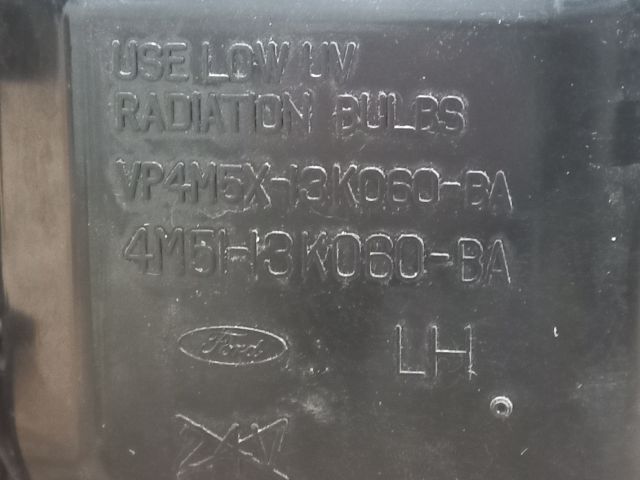 bontott FORD FOCUS II Bal Fényszóró