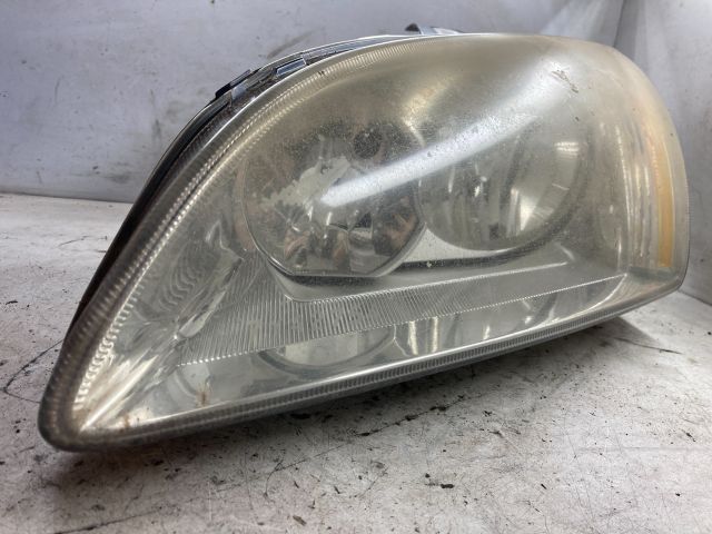 bontott FORD FOCUS II Bal Fényszóró