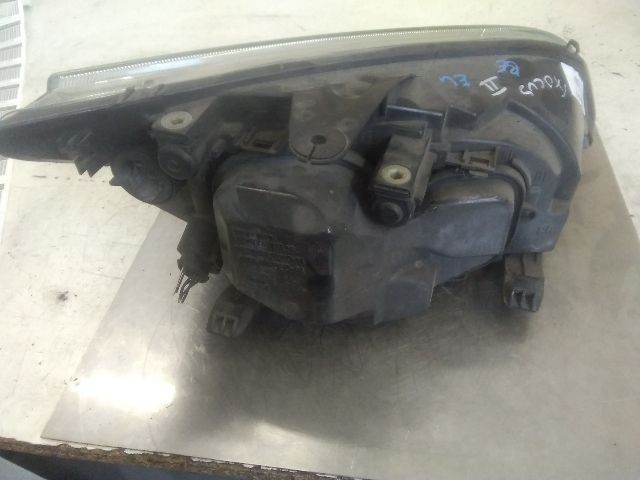 bontott FORD FOCUS II Bal Fényszóró