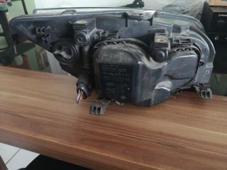 bontott FORD FOCUS II Bal Fényszóró